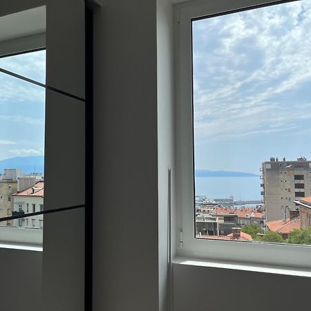 Apartamento Jadabell 1 & 2 With Sea View Rijeka Exterior foto