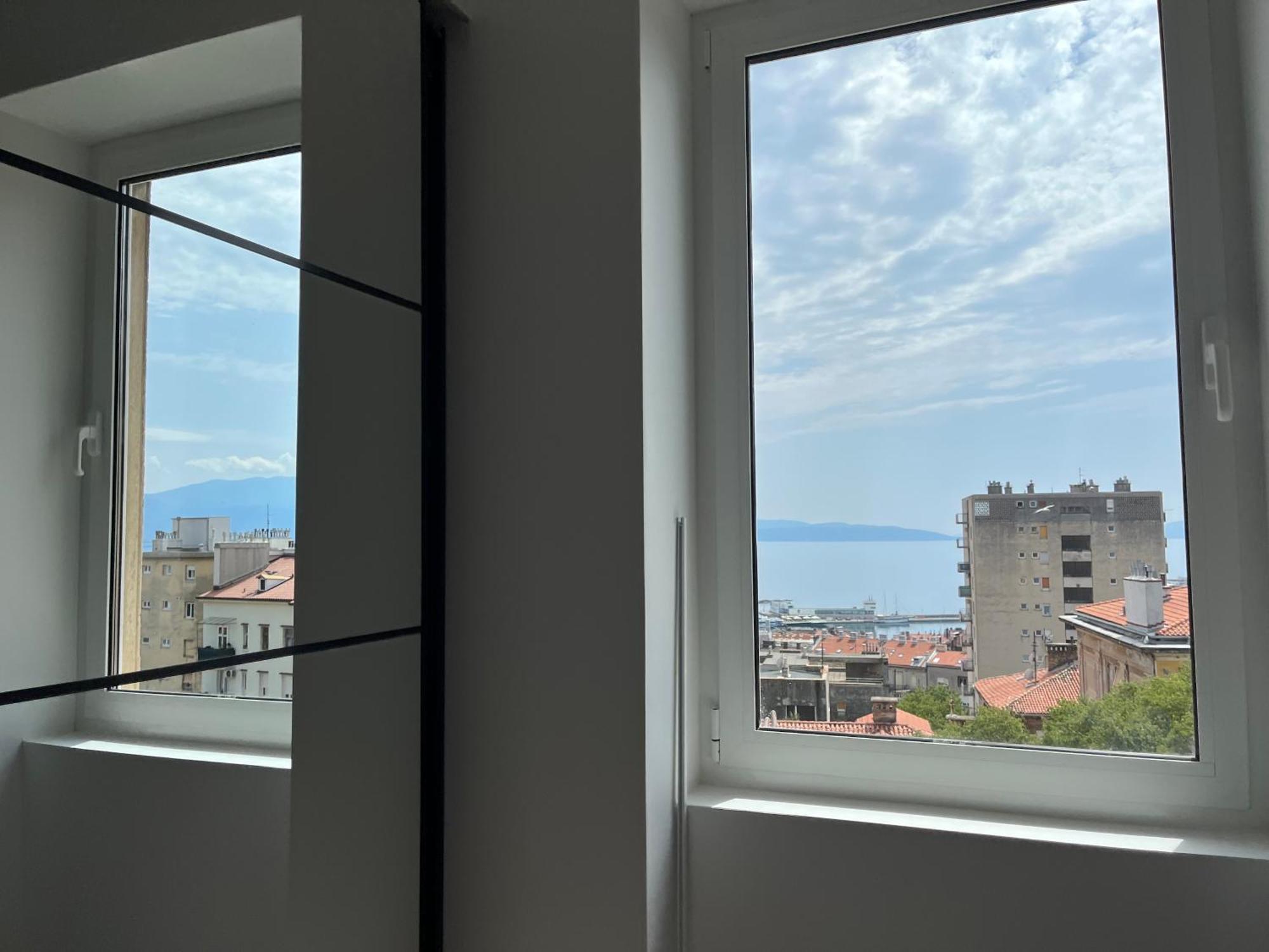 Apartamento Jadabell 1 & 2 With Sea View Rijeka Exterior foto